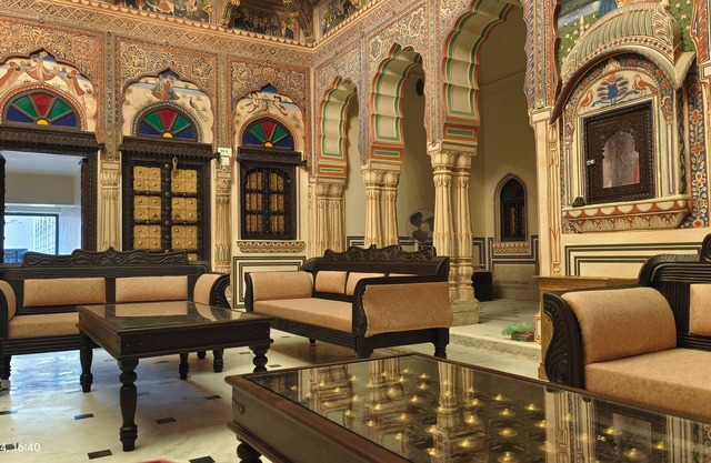 HOTEL MANDAWA VILAS
