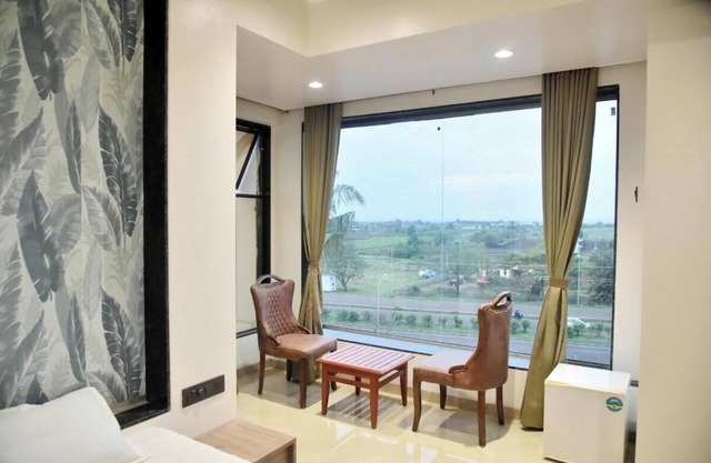 Hotel Manoranjan Enclave