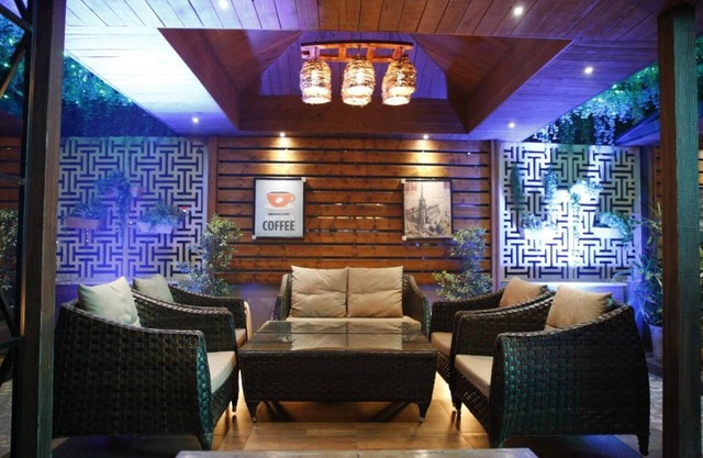 Hotel Mukut Regency