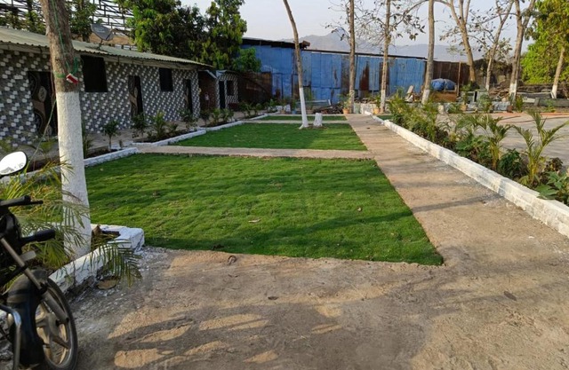 Hotel Mumbai Garden Resort
