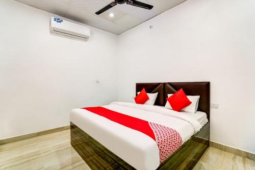 Hotel O Aashirvad