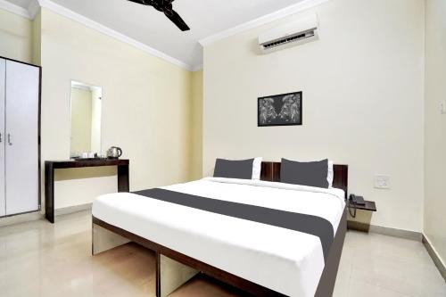 Hotel O Mani bhai patel