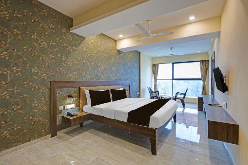 Hotel O Om Shiv