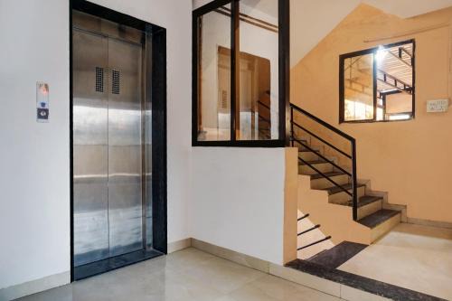 Hotel O Sai Inn Lodging