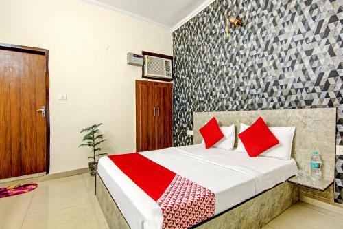 Hotel O Sky Inn