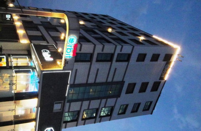 Hotel Orbit