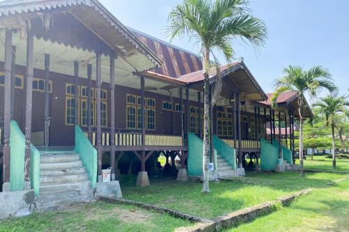 Hotel Pantai Panjang RedPartner