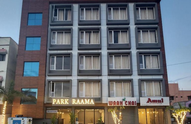 HOTEL PARK RAAMA