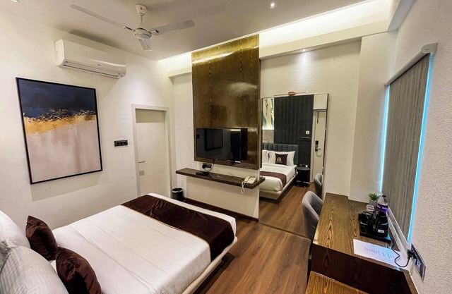Hotel Parth Residency