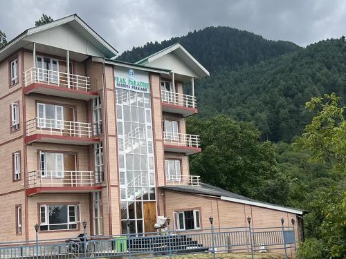 Hotel Peak Paradise Resorts