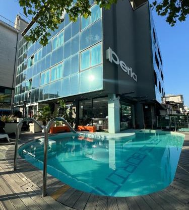 Hotel Perla - The storyhoteller