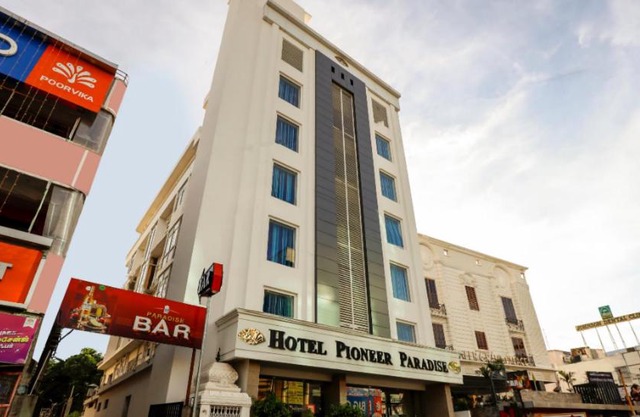 HOTEL PIONEER PARADISE