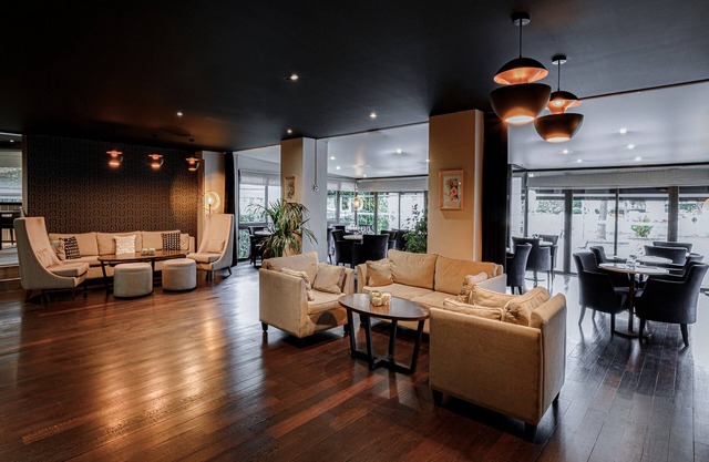 Hotel Quorum