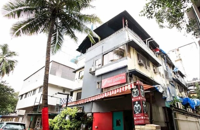 Hotel Red Palm