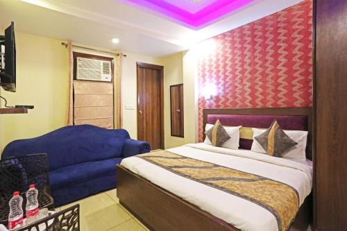 Hotel RedStone - Near Yashobhoomi Convention Centre
