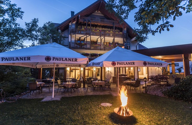 Hotel & Restaurant Becher