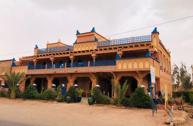 Hotel Restaurant Hollywood Africa