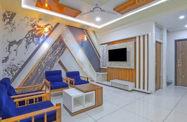 Hotel Reva Vihar, Garudeshwar