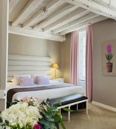 Hôtel Saint-Laurent, The Originals Relais