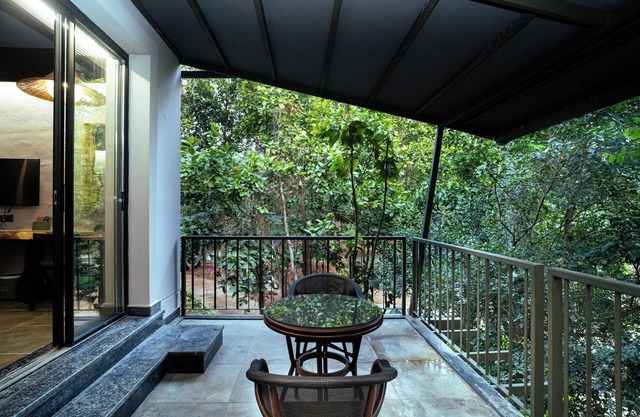 Hotel Sonar Bangla Joypur Forest