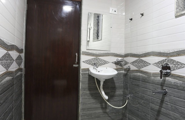 Hotel Star Inn
