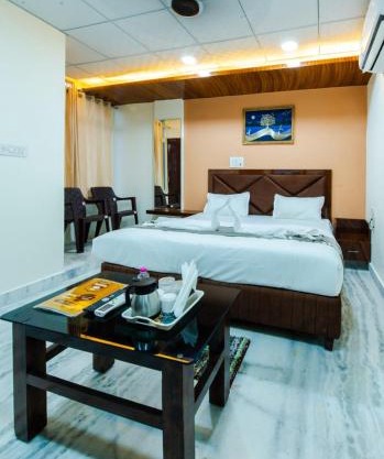 Hotel the jay excellency