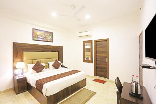 Hotel The Kiara At IGI Delhi