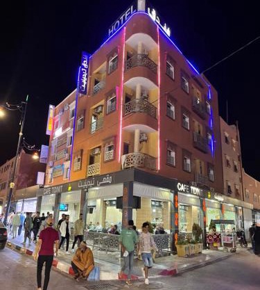 Hotel Tidinit