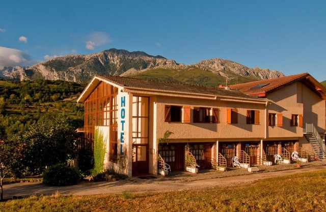 Hotel Torrecerredo