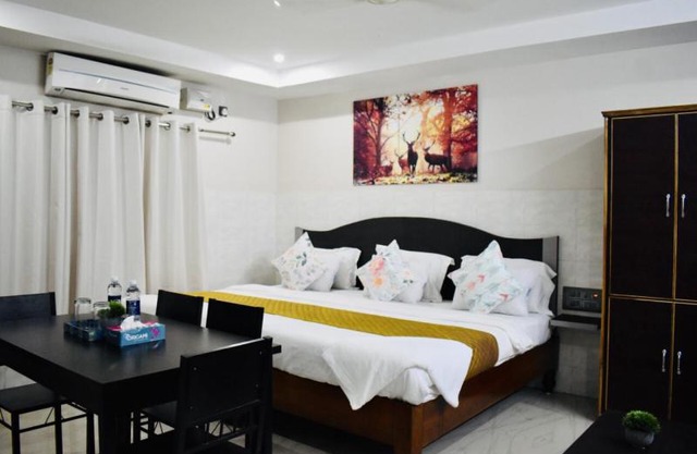 Hotel Unique Stays