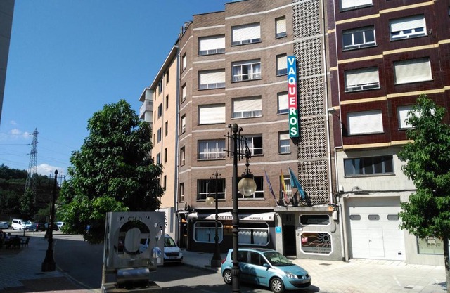 Hotel Vaqueros