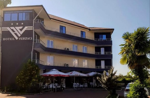 Hotel Verzaci