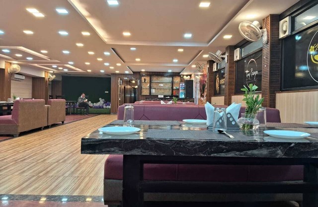 Hotel Vistara Grand