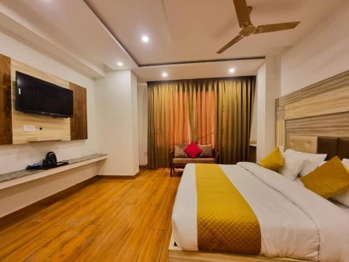 Hotel Wood Grand Dalhousie # Premium Property for Tourists # Top Rated