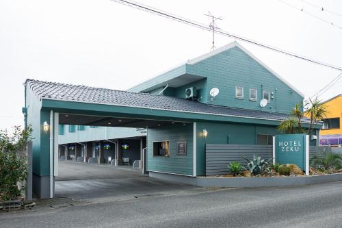 HOTEL ZEKU yoshida