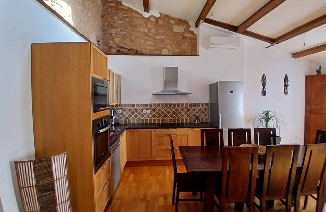 House 10 persons