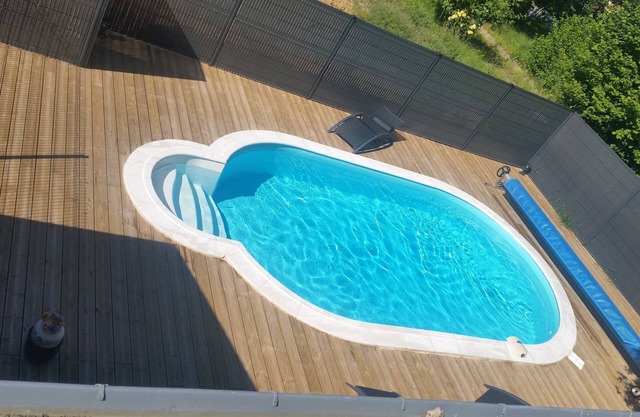 HOUSE 12/14 people in SENE WITH POOL