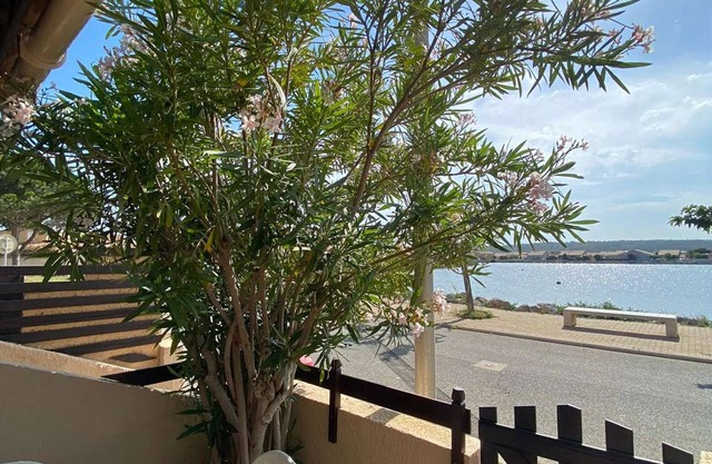 House 2 rooms, cabin, 6 pers, 400m from beach, parking, terrace