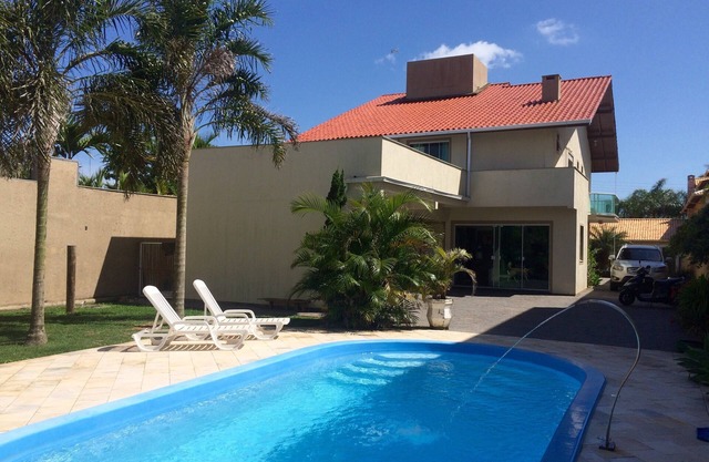 HOUSE 4 SUITES, IN CLOSED CONDO, FRONT SEA,