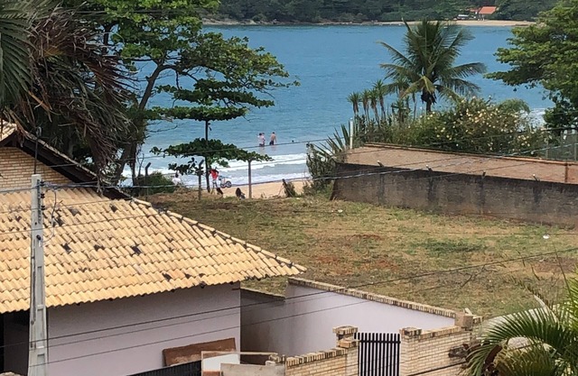 House 50 meters from the beach, 3 km Beto Carreiro