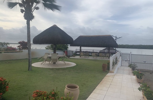 HOUSE Beira do Rio Condominium Vaza Barris