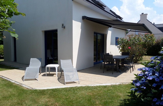 House by the sea, 350 m beach, La Forêt Fouesnant - 3 star classification