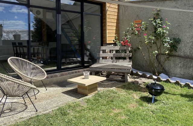 House equipped loft style, comfortable, garden