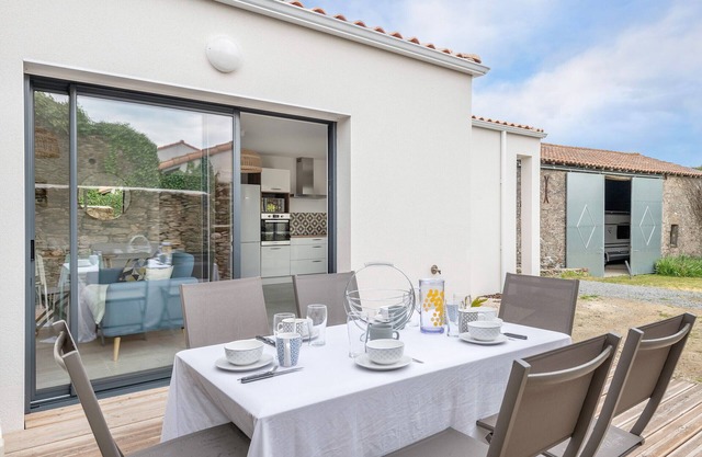 House for 6 people in Saint Michel Chef Chef