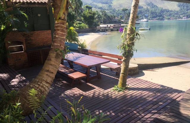 House in Angra dos Reis with exclusive Pier and Prainha
