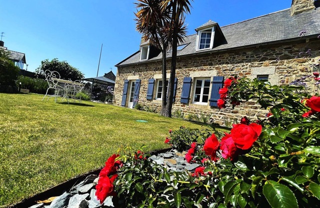 House Les Agaphantes