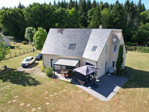 House near Le Mans Circuit with Garden