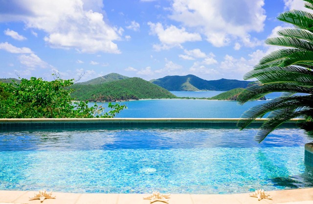 House of Open Arms Villa, Above Hurricane Hole, White Water Views,Romantic! Pool