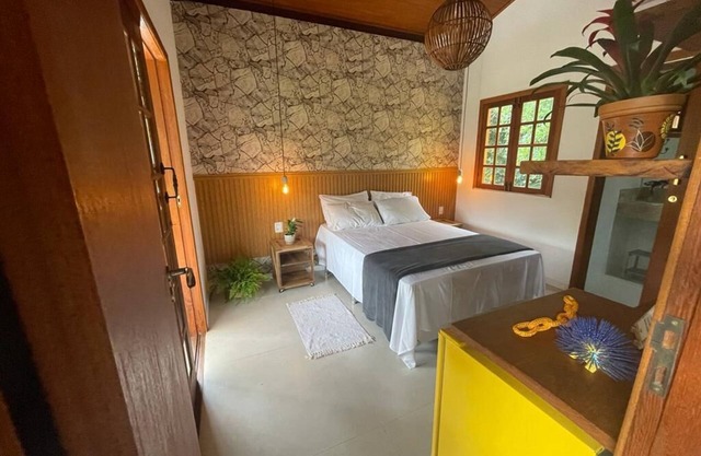 House surrounded by nature in Praia do Forte