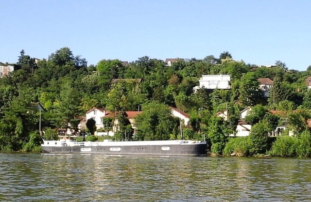 House with garden by the Seine, 60m2.